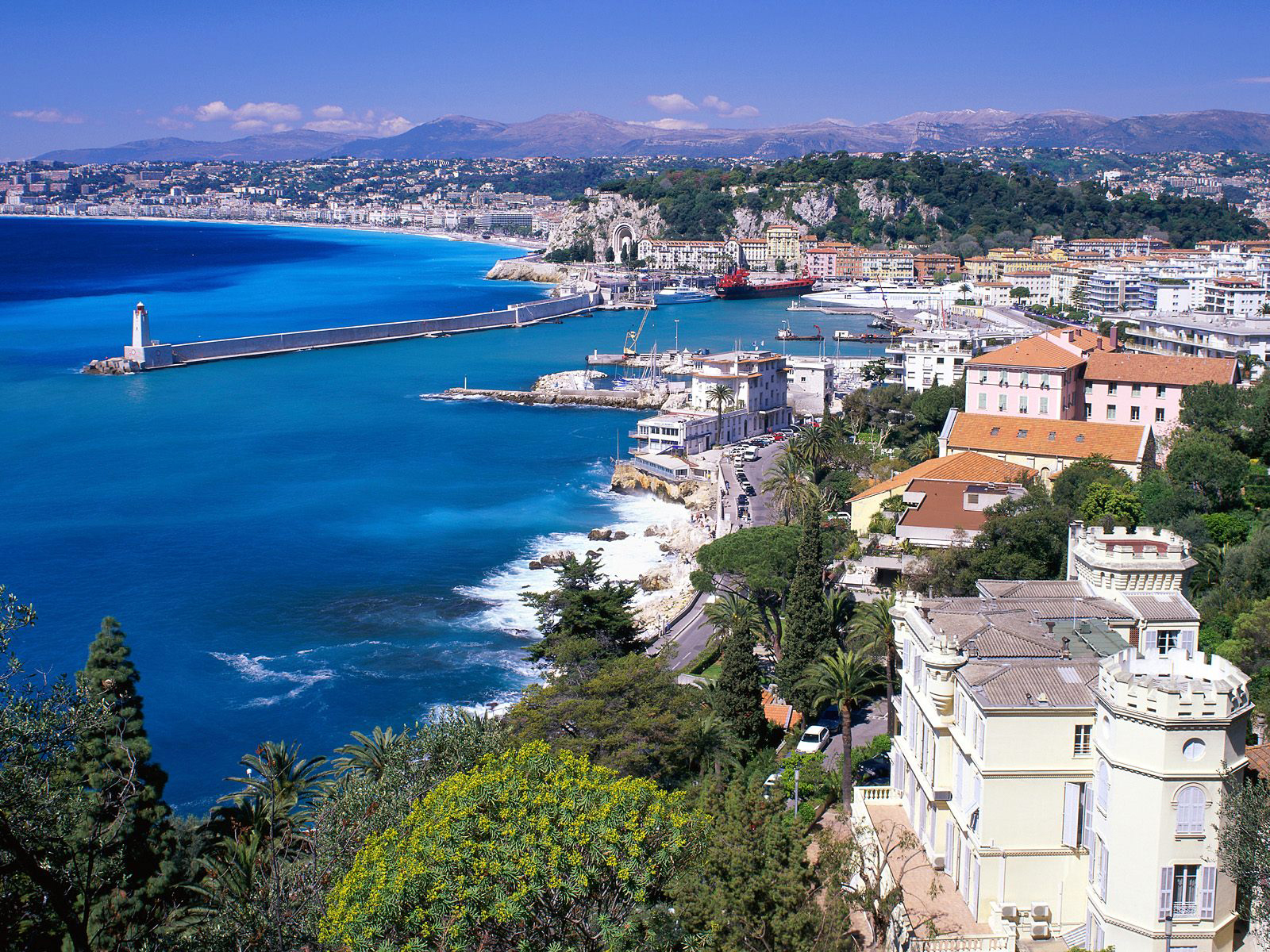 Parcourir la Côte d'Azur